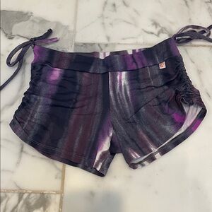 Stylish Women's Purple Tie-Dye Shorts